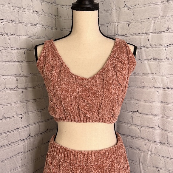 Fashion Nova Mauve Two Piece - Picture 2 of 5